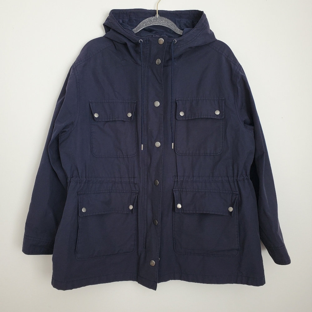 Navy Water Resistant Jacket Size XL